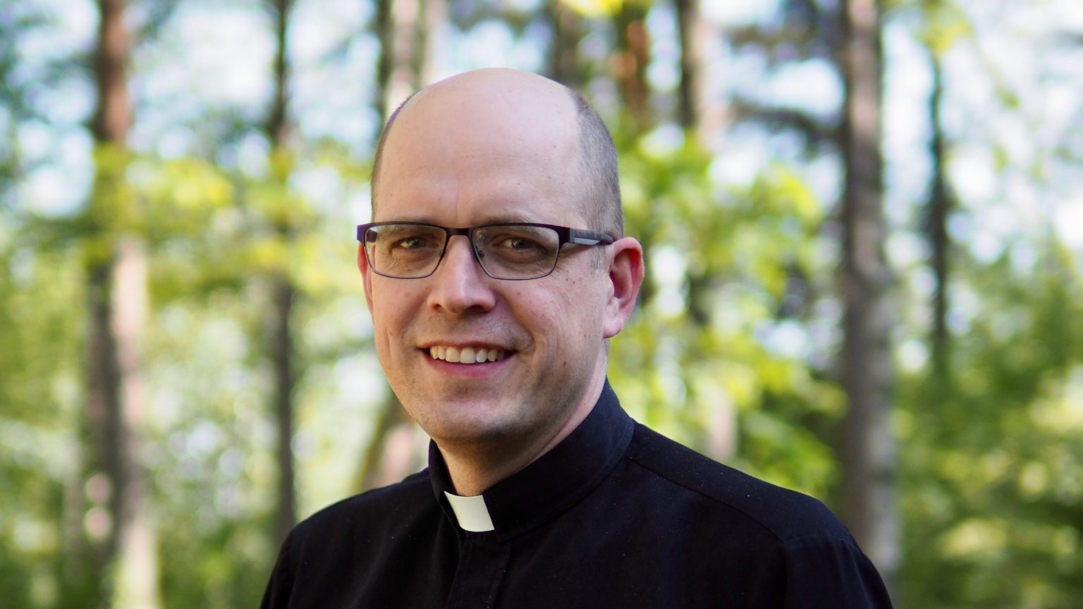 同案被判有罪的尤哈納．波尤拉主教。 (來源：lhpk.fi)